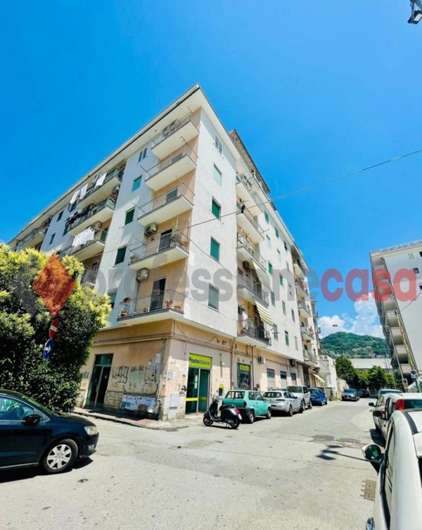 appartamento in vendita a Salerno in zona Torrione