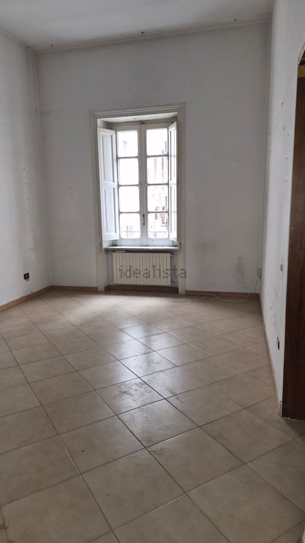 appartamento in vendita a Salerno in zona Centro Città