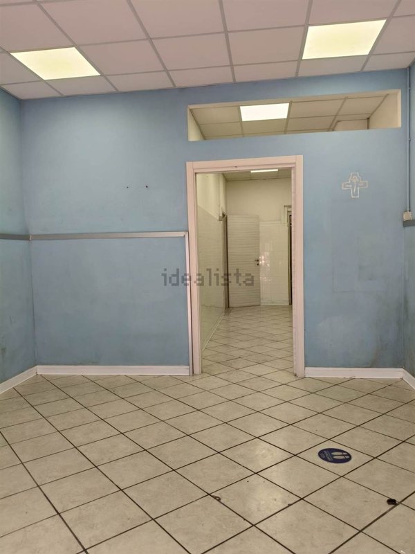 ufficio in vendita a Salerno in zona Gelsi Rossi