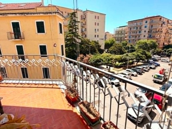 appartamento in vendita a Salerno in zona Torrione