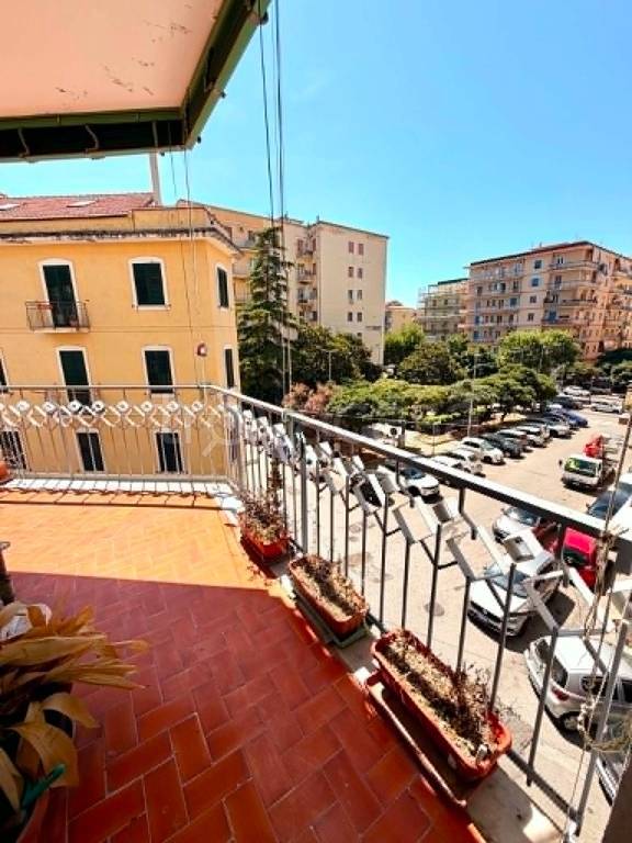 appartamento in vendita a Salerno in zona Torrione