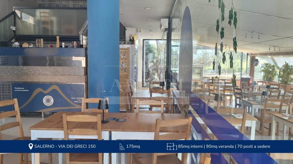 negozio in vendita a Salerno in zona Matierno