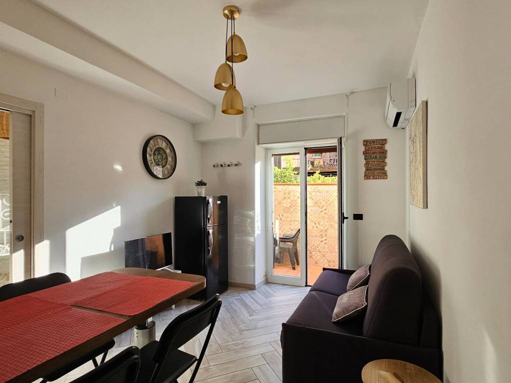 appartamento in vendita a Salerno in zona Centro Città