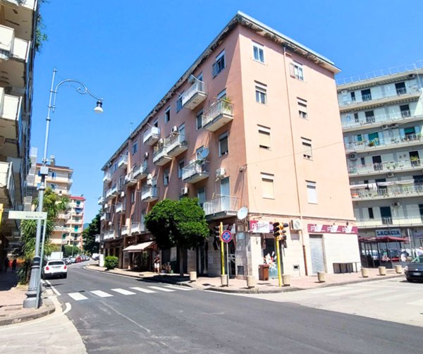 appartamento in vendita a Salerno in zona Torrione