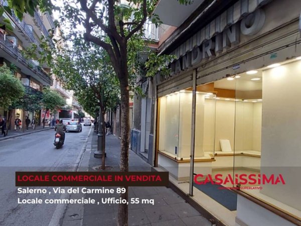 negozio in vendita a Salerno