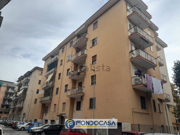 appartamento in vendita a Salerno in zona Pastena