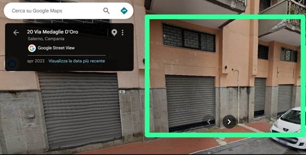 negozio in vendita a Salerno in zona Pastena