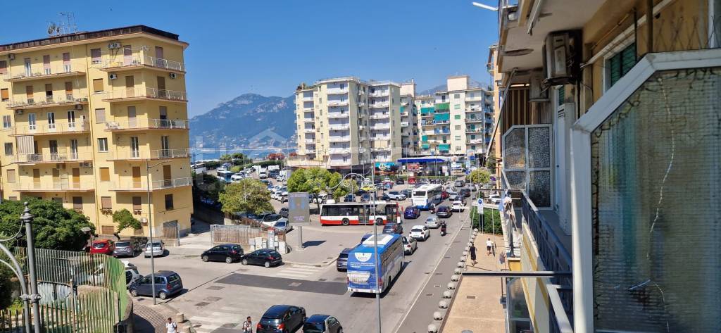 appartamento in vendita a Salerno in zona Torrione