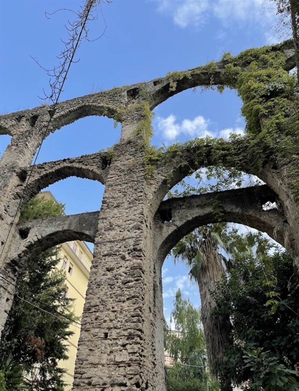 negozio in vendita a Salerno