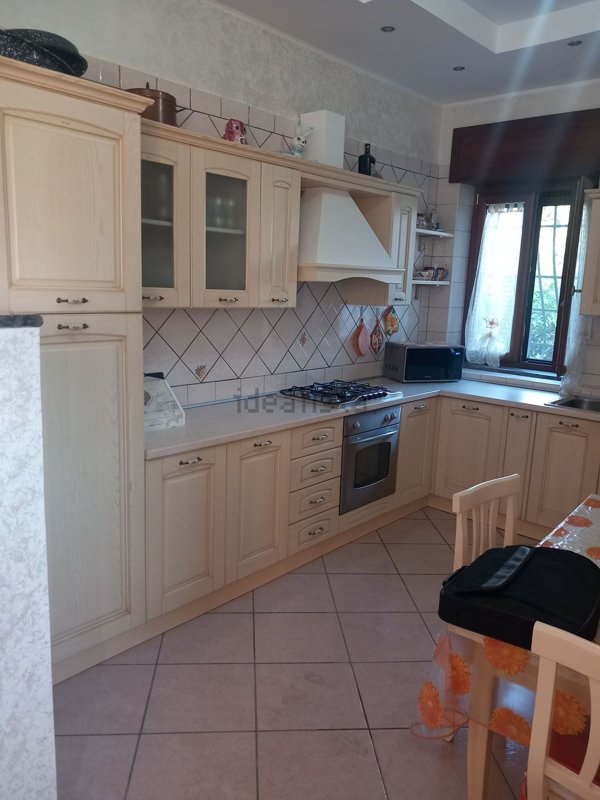 appartamento in vendita a Salerno in zona Ogliara