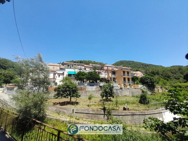 quadrivano in vendita a Salerno in zona Cappelle