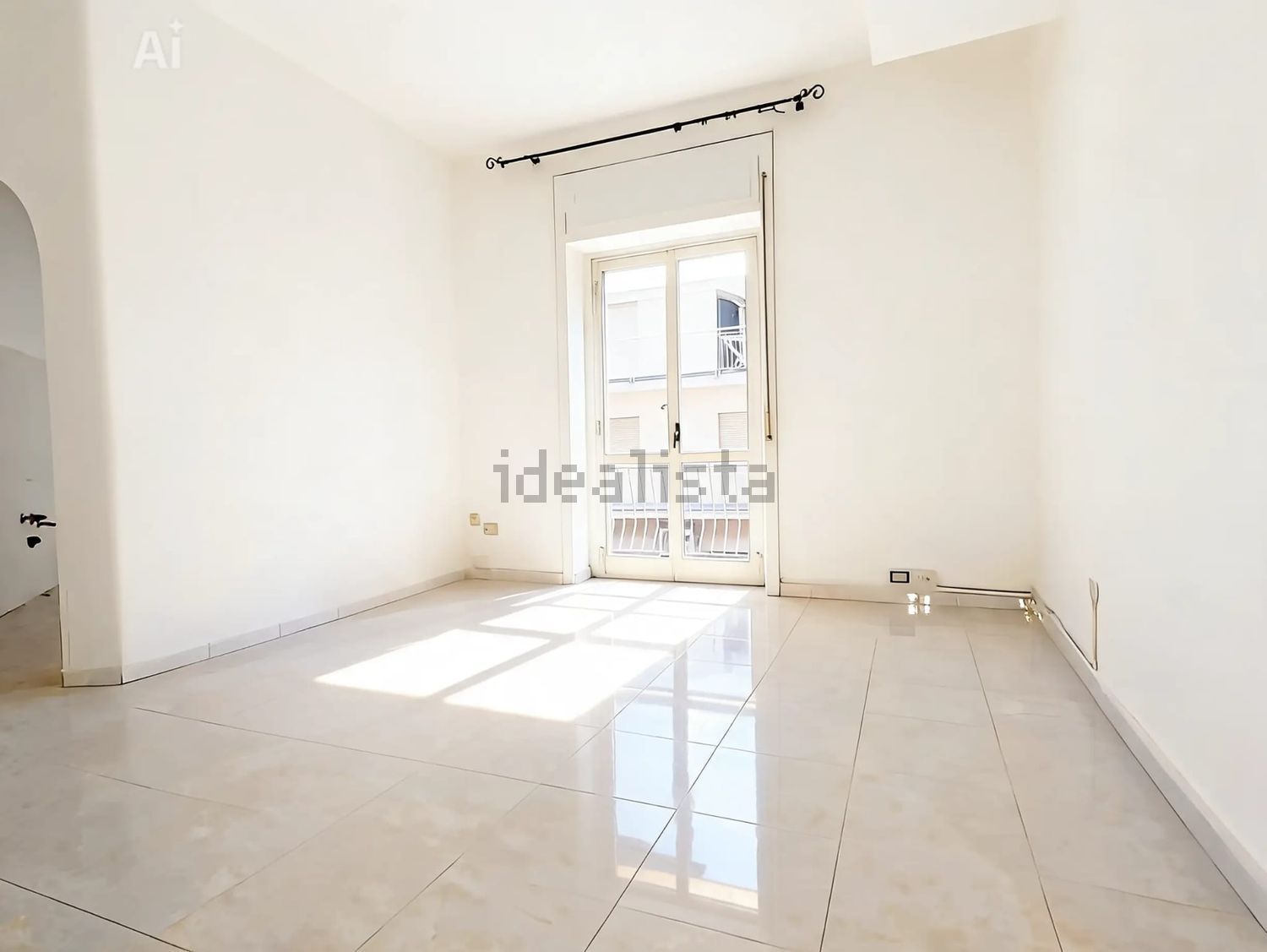 appartamento in vendita a Salerno in zona Pastena