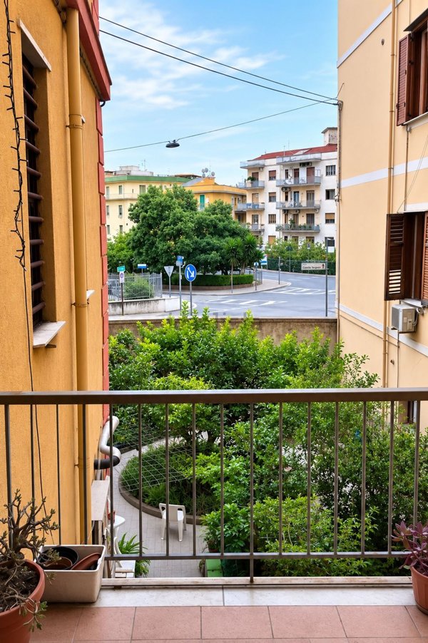appartamento in vendita a Salerno in zona Centro Città