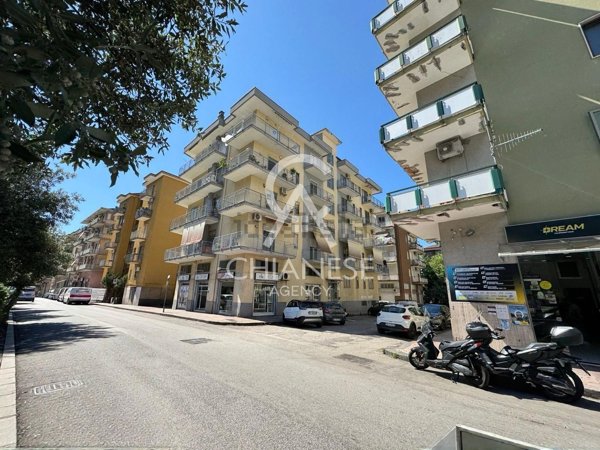 appartamento in vendita a Salerno in zona Pastena