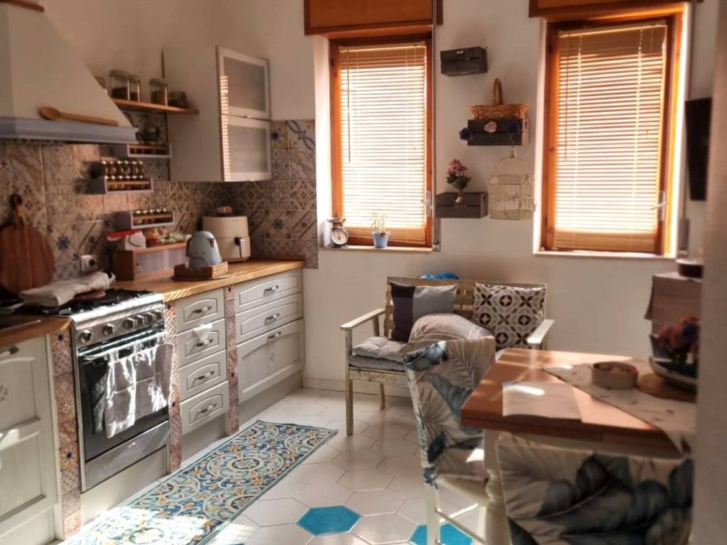 appartamento in vendita a Salerno in zona Irno