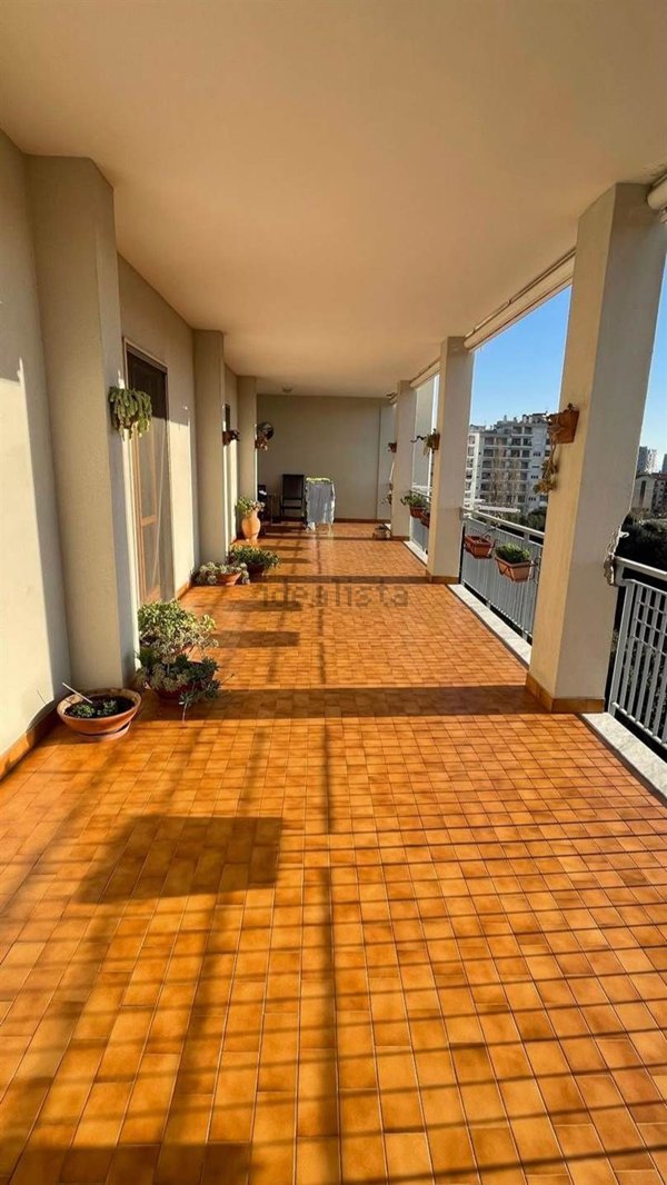 appartamento in vendita a Salerno in zona Mercatello