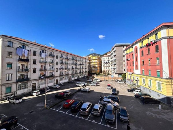 appartamento in vendita a Salerno in zona Arce-Vernieri