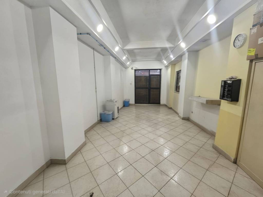 negozio in vendita a Salerno