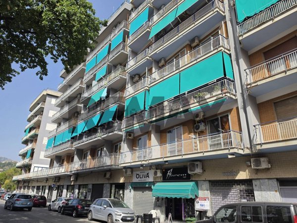 appartamento in vendita a Salerno in zona Mercatello