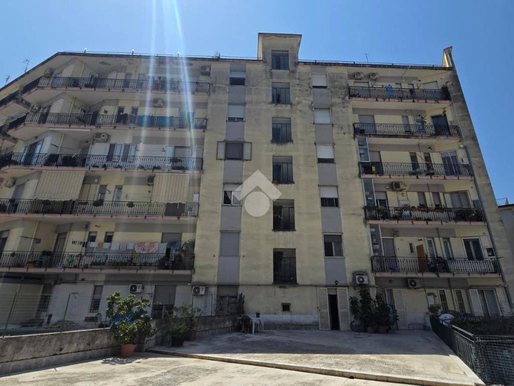appartamento in vendita a Salerno in zona Centro Città