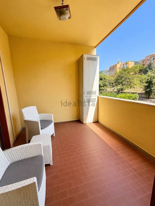 appartamento in vendita a Salerno in zona Pastena