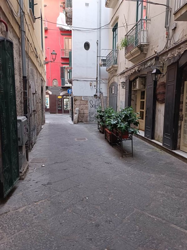 ufficio in vendita a Salerno in zona Centro Città