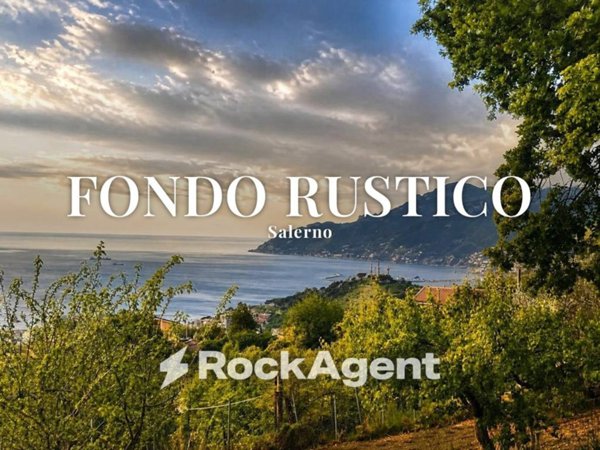 casa indipendente in vendita a Salerno in zona Sala Abbagnano