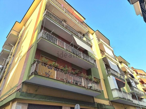 appartamento in vendita a Salerno in zona Pastena