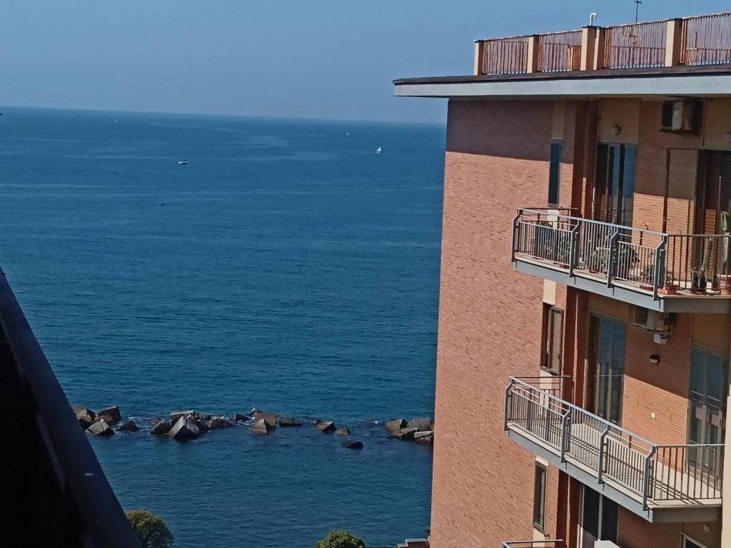 appartamento in vendita a Salerno in zona Centro Città