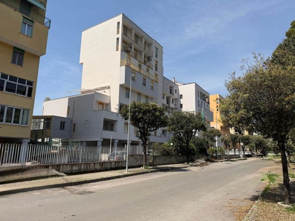 appartamento in vendita a Salerno in zona Pastena