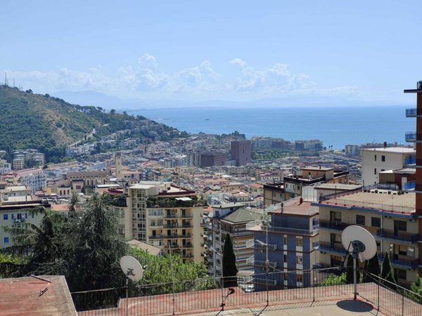 appartamento in vendita a Salerno in zona Mennolella
