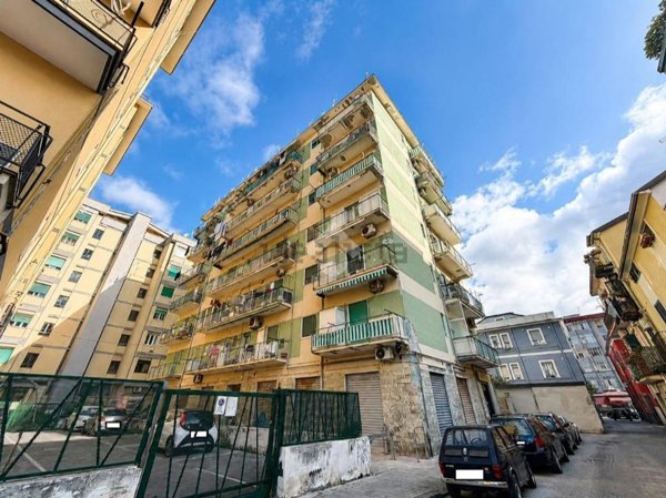 appartamento in vendita a Salerno in zona Pastena