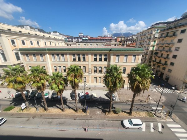 appartamento in vendita a Salerno