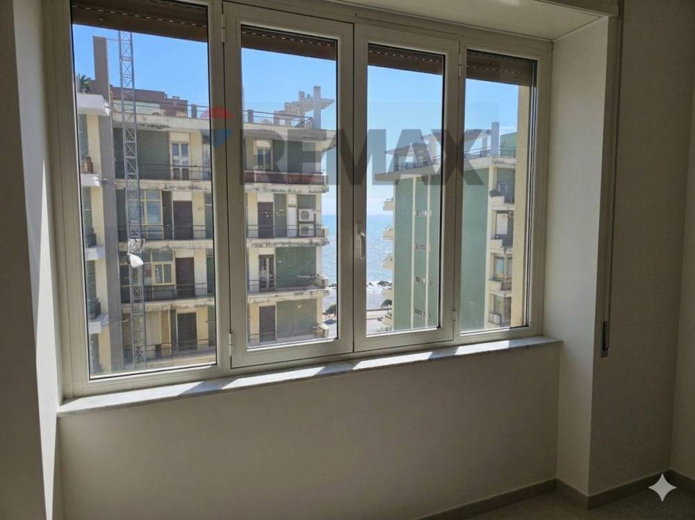 appartamento in vendita a Salerno in zona Centro Città