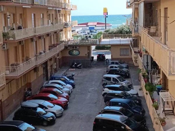 appartamento in vendita a Salerno in zona Mercatello