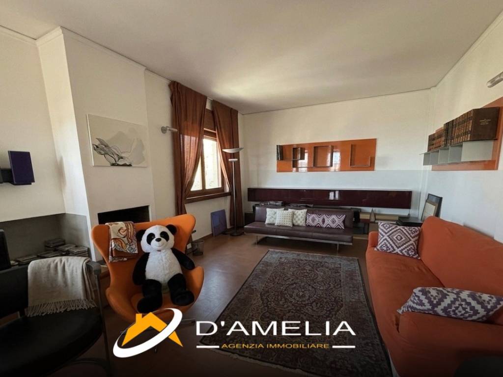 appartamento in vendita a Salerno in zona Mennolella