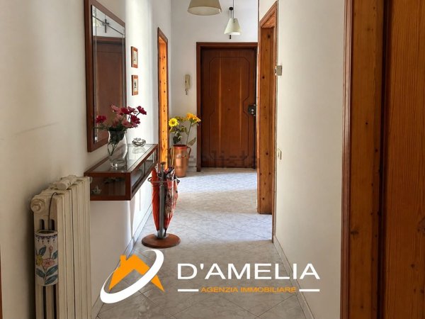 appartamento in vendita a Salerno in zona Torrione