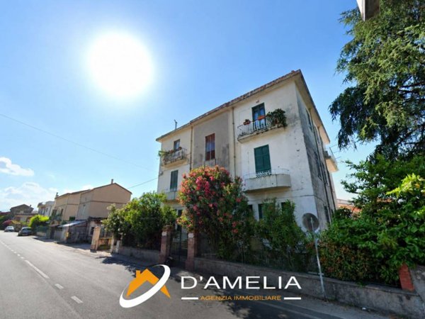 appartamento in vendita a Salerno in zona San Leonardo