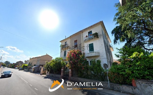appartamento in vendita a Salerno in zona San Leonardo