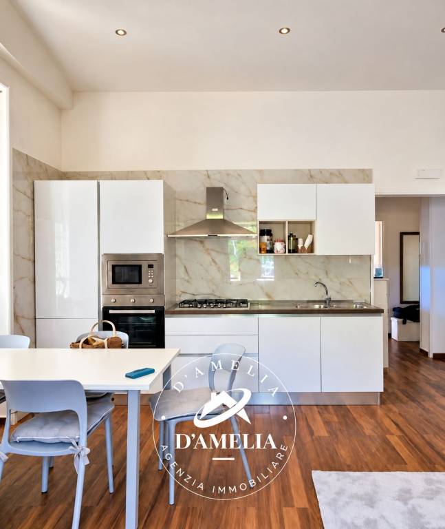 appartamento in vendita a Salerno in zona San Leonardo