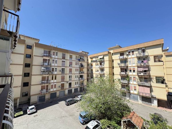 appartamento in vendita a Salerno in zona Mercatello