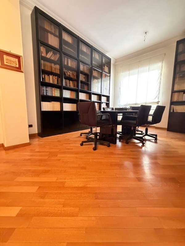 appartamento in vendita a Salerno in zona Arce-Vernieri