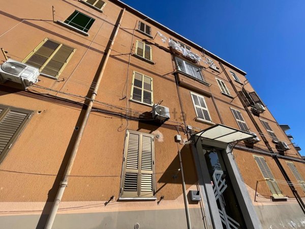 appartamento in vendita a Salerno in zona Pastena