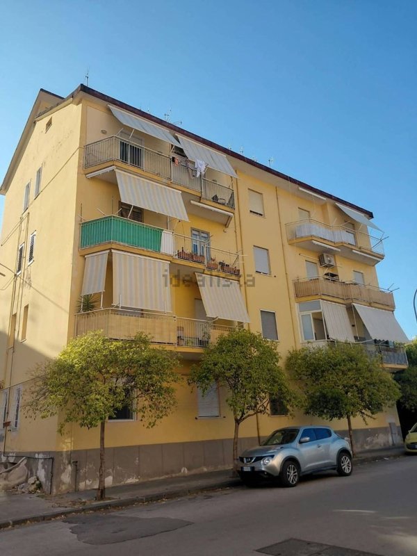 appartamento in vendita a Salerno in zona Mercatello