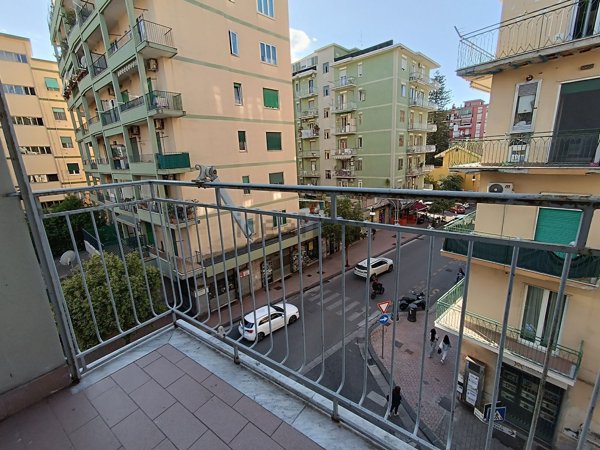 appartamento in vendita a Salerno in zona Pastena