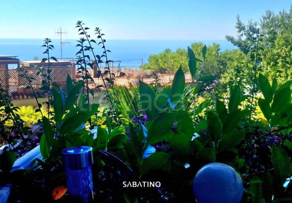 appartamento in vendita a Salerno in zona Sala Abbagnano