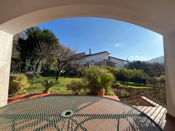 casa indipendente in vendita a Salerno in zona Fontana di Genca / Pastorano