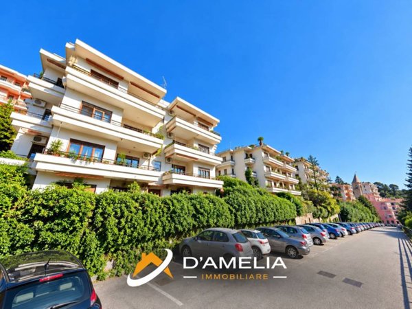 appartamento in vendita a Salerno in zona Irno