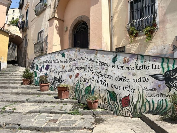appartamento in vendita a Salerno in zona Centro Città