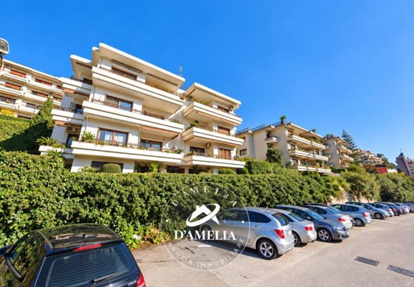appartamento in vendita a Salerno in zona Irno